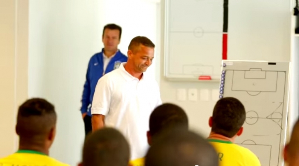 MasterCard: Surpresas n&atilde;o tem pre&ccedil;o!